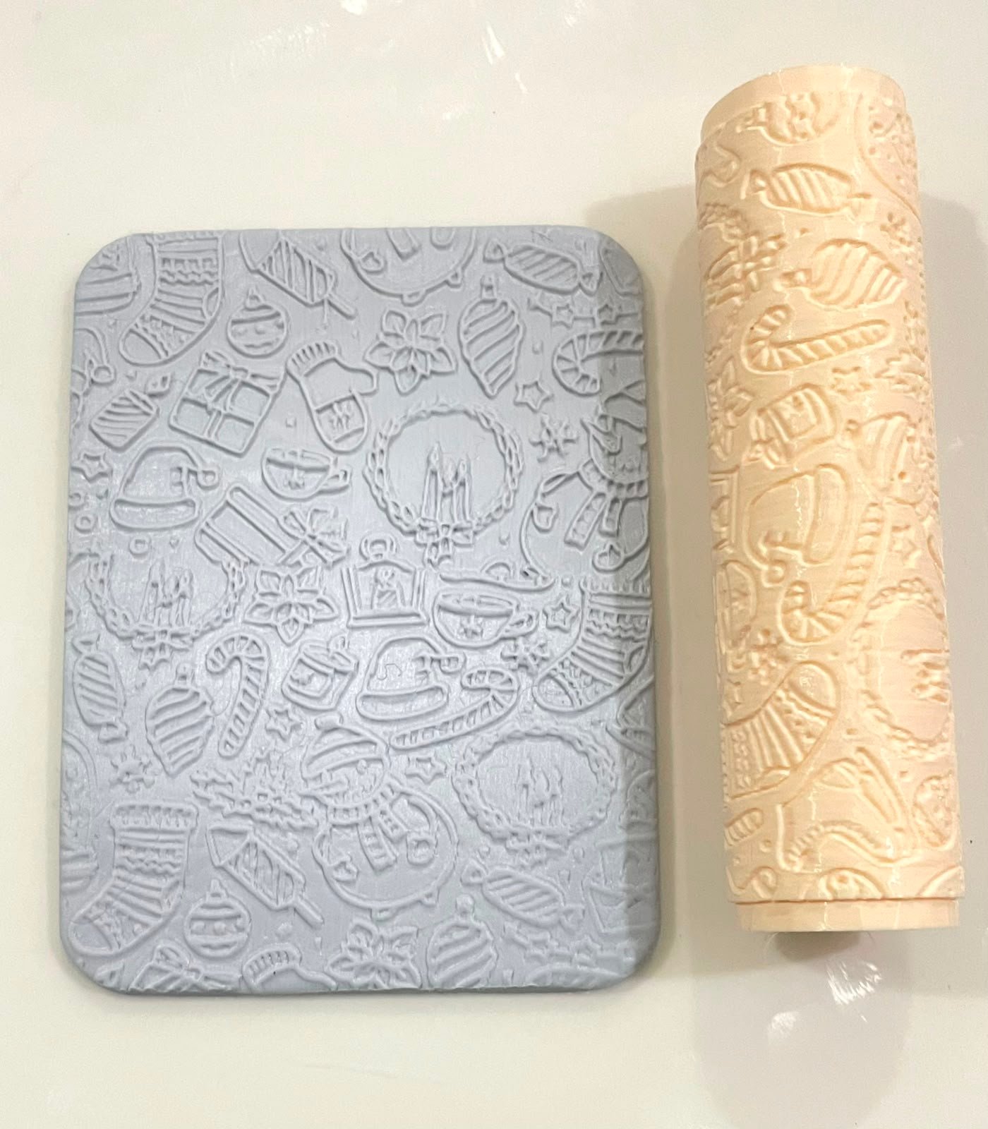 TR030 - Christmas Winter Doodle Pattern Polymer Clay Texture Roller - Holiday Festive Stamp for Jewelry & Crafts whatsapp image 2026 08 23 at 11.38.00 pm (2)